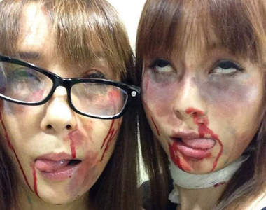 中川翔子ｘ中川桂子　萬聖節氣氛滿點的血腥親子丼妝容