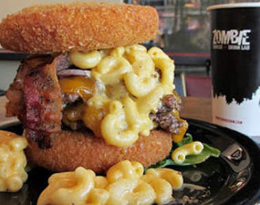 《殭屍漢堡》吃起來會有腦漿味嗎...？