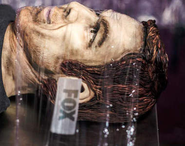 《獵奇蛋糕》切下去根本是殺人啊啊啊（驚恐貌）