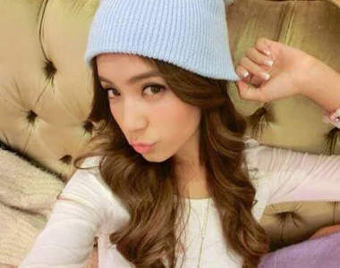 雷瑟琳　女王的誕生當中的心機小模〝口秋〞