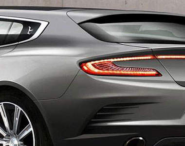 獨一無二《Aston Martin Rapide旅行車》性感屁屁搶先看～(羞)