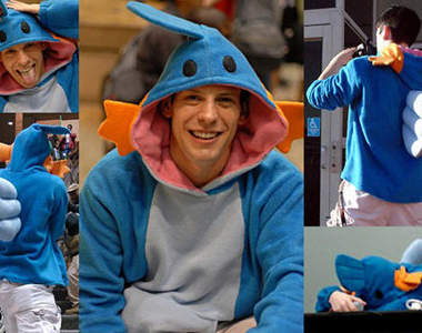 《動畫帽T》不用全身變裝也可以裝可愛