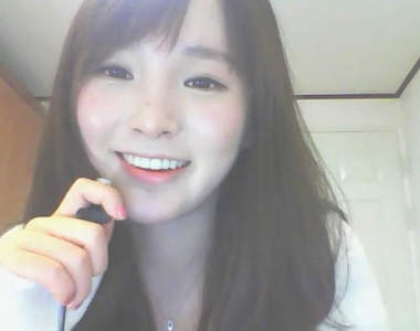 笑顏BJ《愛珍》逼逼~~又是個天使臉孔魔鬼身材的犯規女孩