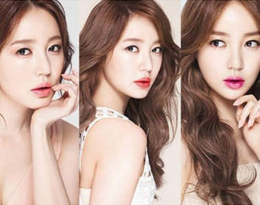 《尹恩惠M.A.C唇膏》擦了會一樣性感嗎~(眨眼)