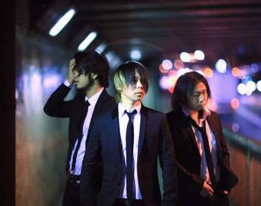 以消極與絕望的言語攻擊這世間的荒誕，本格派EMO樂團 - Lyu:Lyu