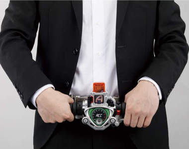 假面騎士大人版ACCEL變身腰帶　現正預購中≧□≦