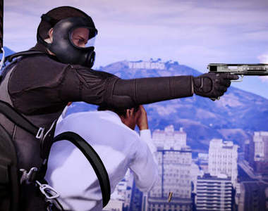 《俠盜獵車手5》首支實機遊戲畫面　燒殺擄掠三人行