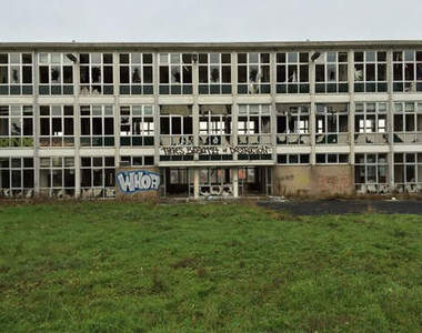 比利時廢墟裡的壁畫....原來暗藏玄機.....