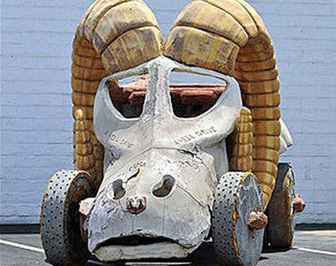 已知用車？《摩登原始人》石器時代卡車大拍賣～