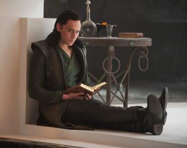 《雷神索爾2：黑暗世界》新預告 主角到底是誰啊www