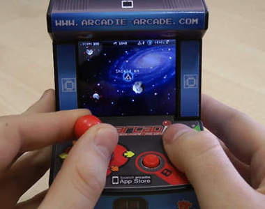 《Arcadie for iPhone》小到很難被老婆發現的遊戲機台 ^艸^
