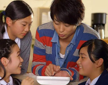 這些男星來當家教　是要怎麼專心上課？>/////<