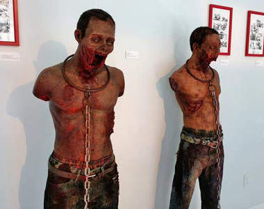 《陰屍路》紐約動漫展 歡迎新成員加入(鼓掌)