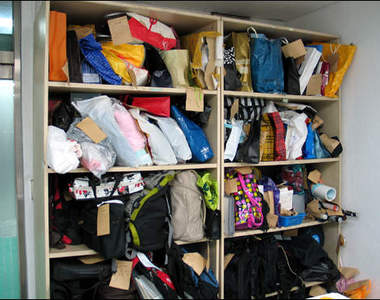 《地鐵遺失物TOP5》這些你都掉過嗎～（指）