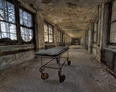 美國《精神病院廢墟》看到都起雞皮疙瘩了...