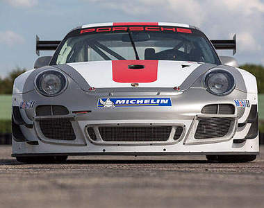 2013年式《保時捷911 GT3 R》身手俐落氣勢更不能輸~
