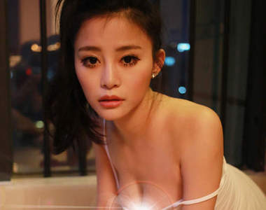 易欣viya 脾氣不太好的大陸豐滿麻豆