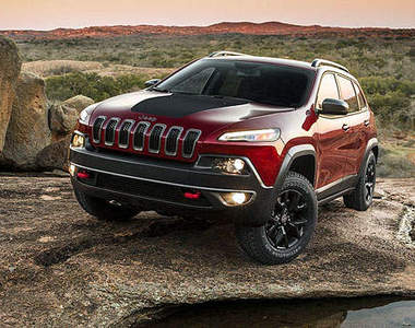 新一代《Jeep Cherokee》科技風吉普現身紐約~