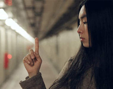 《淡定旋轉女》不停轉轉轉轉轉的女子...（暈）