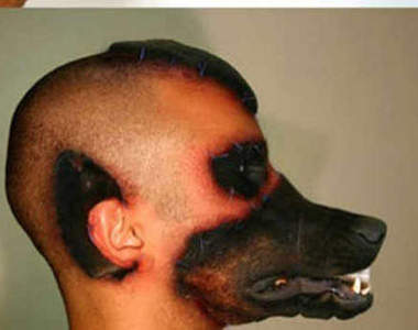 《犬面人》這樣的行為究竟...?