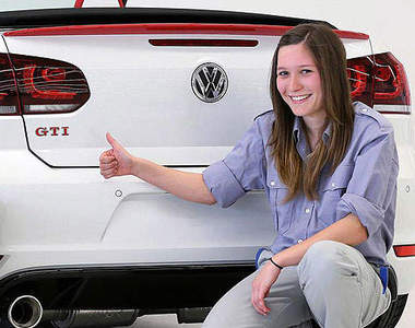 敞篷《VW Golf GTI Austria》連妹都說讚不好好認識一下嗎？