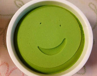 不只蔬菜切面 冰淇淋開蓋後一樣很具療癒效果喔~♥˘◡˘♥