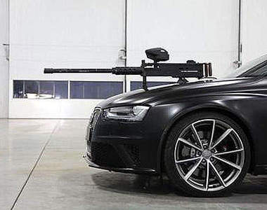 火拼尋仇？《Audi RS4 Avant》重裝上陣玩漆彈～