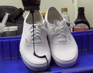 《NeverWet》水滾滾！完全抗濕塗料美國開始販售