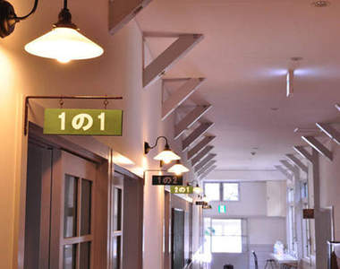 廢校小學改建成的溫泉旅館　怎麼有點可怕的感覺...