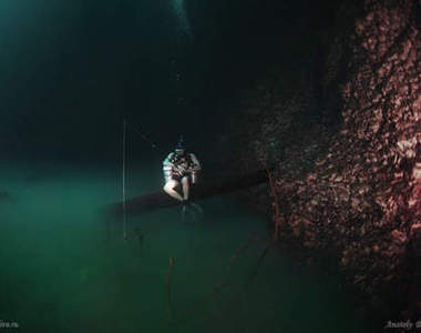 《墨西哥水中河》世界上最詭異的潛水地