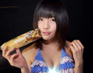 小柳朋恵　美眉經過訓練的確是可以打擊紳士滴