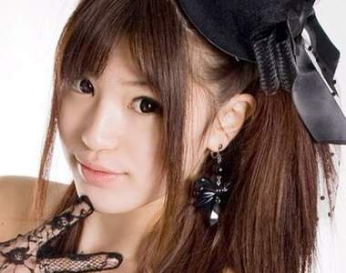 高崎聖子　被評為未來寫真巨乳偶像界的救世主