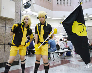 小香特派員 ★ iDEA同人誌販售會 台北地下街II 拍拍Cosplay