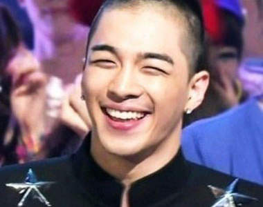 韓男星《月亮彎彎眼》特輯　我也想跟著笑了～