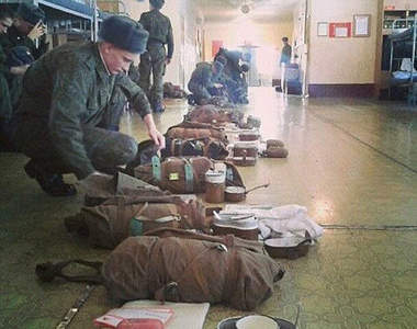 《俄版新兵日記》透過instagram來偷窺軍中生活