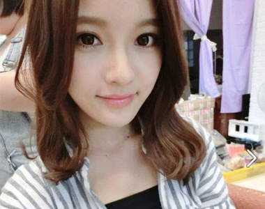 施貝貝ＸDolly　漂漂＋亮亮＝漂亮的平方和〝成立〞