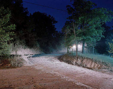 《密蘇里州鬼火傳說》道路盡頭的亮光究竟是誰點的火?