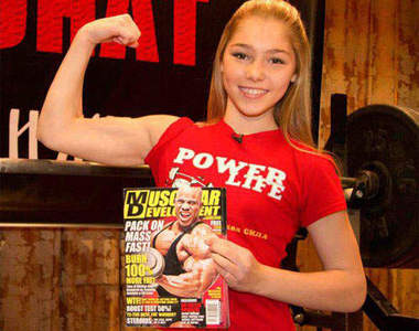 瑪麗安娜 娜摩娃（Maryana Naumova）　俄羅斯超健美金髮女神童