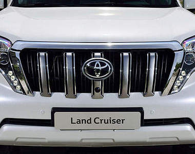 小改款《Toyota Land Cruiser》越野硬漢也要來拉個皮