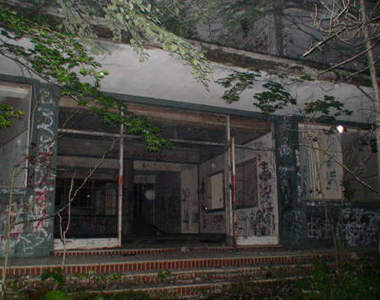 雄別炭礦病院 不但有熊出沒還是著名的靈異地點?