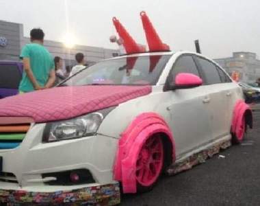 大陸《改裝車車》當他們都變成粉紅色的時候......