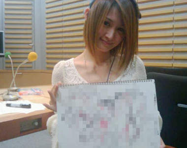 《畫伯女聲優》聲音好聽又會畫畫(?)的女性聲優~♪