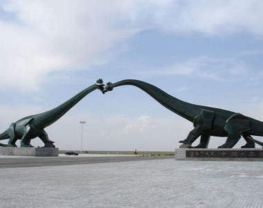 《恐龍之鄉》二連浩特  還有雷龍喇舌給你看？！