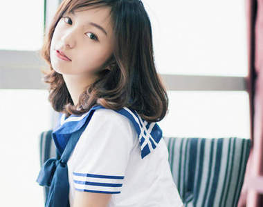 綠瞳水手服女孩　抵擋不住的青春氣息持續蔓延中