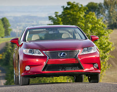 2014年式《Lexus ES》身價小漲是多了什麼呢?