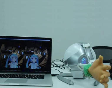 初音握手機 頭戴立體顯示器實現了前所未有的〝體驗〞