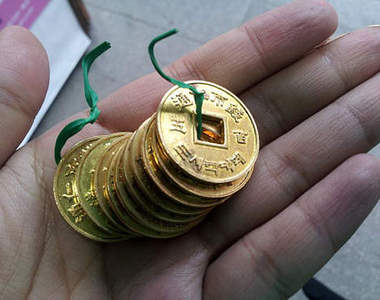 《便當咖啡店》還可以用古代錢幣買飯吃？！