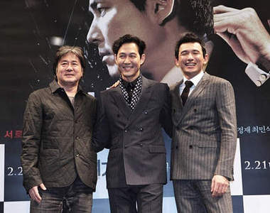 韓國警匪電影《新世界》三大實力派演員同台飆戲～	