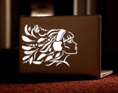 蘋果《創意背板》讓你的電腦不只有蘋果咬一口