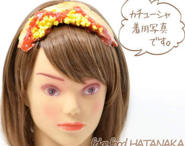 《培根炒蛋髮圈》食品模型飾品終於動到頭上來了...